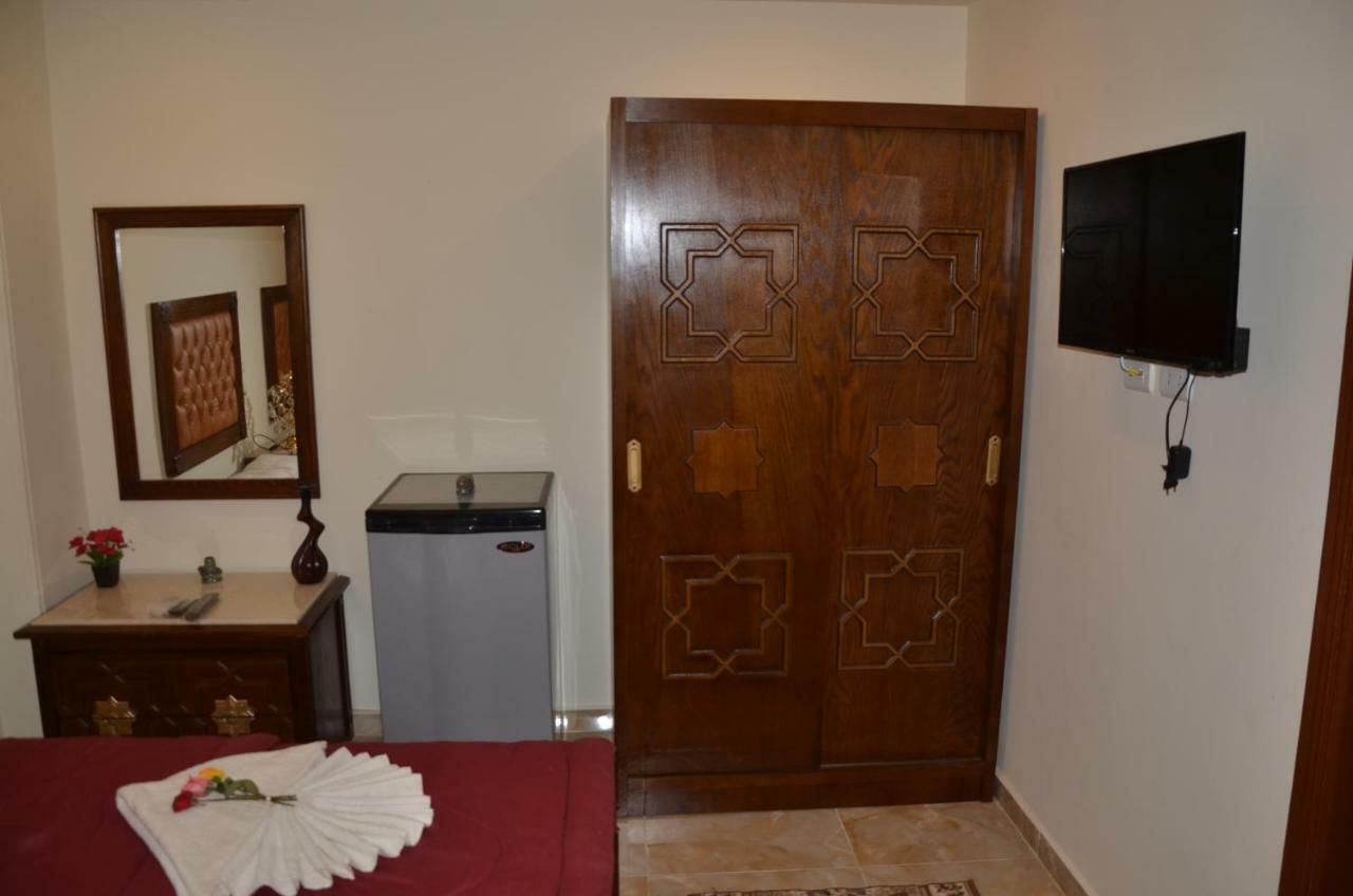 Full Pyramids View Apartment With Balcony For 8 P Kafret el-Gabal エクステリア 写真